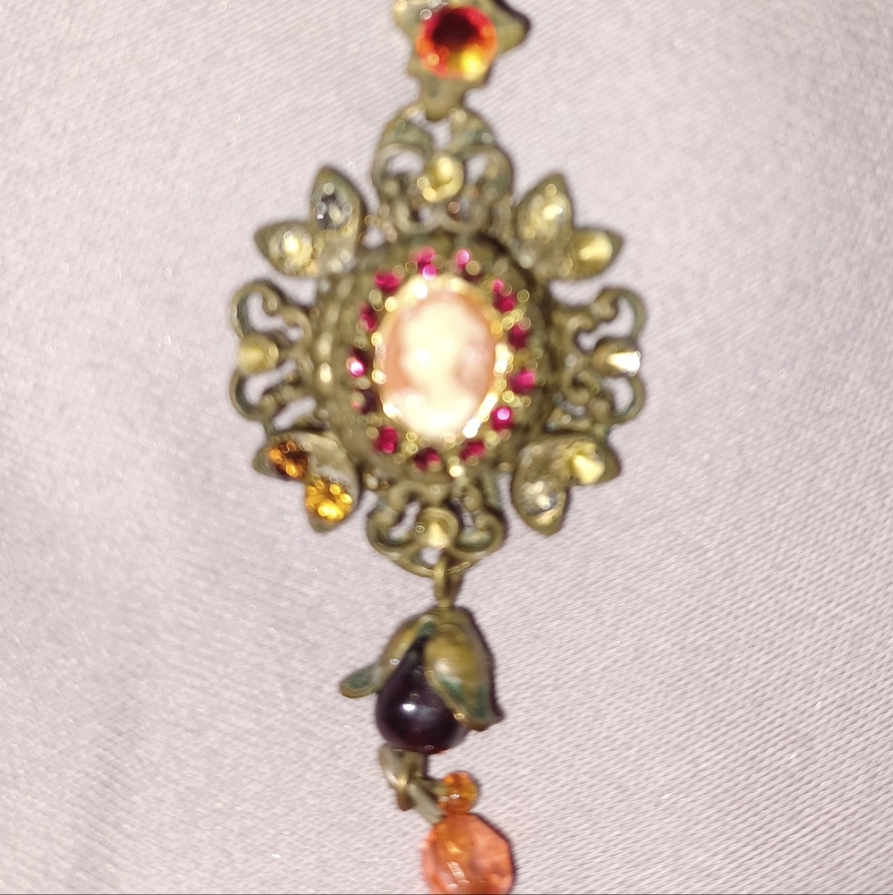 Michal Negrin Vintage Cameo Necklace 10" Tagged